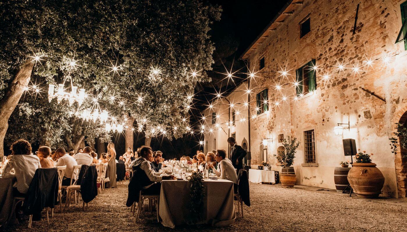 weekend wedding tuscany