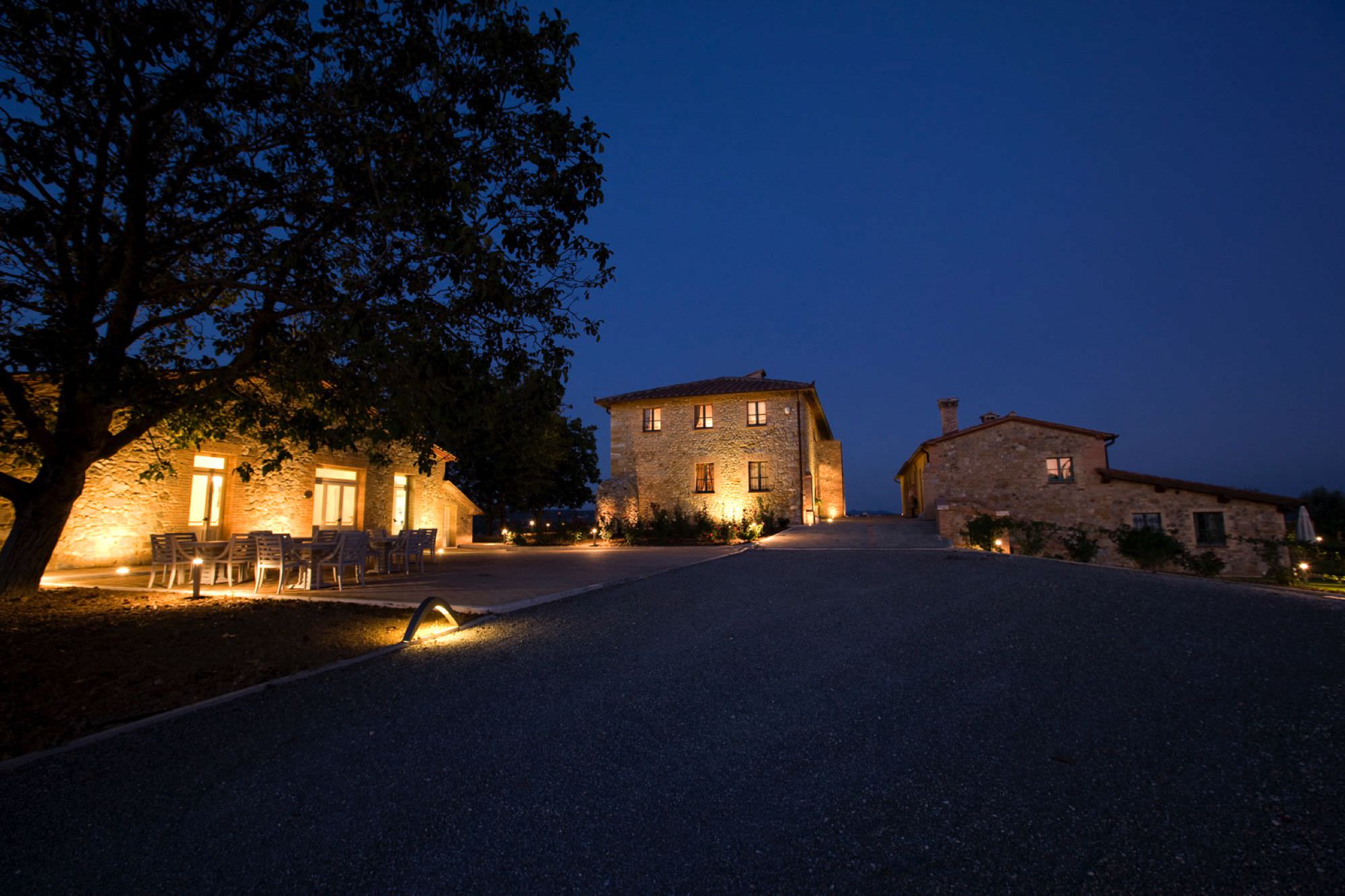 Villa Weddings in Tuscany